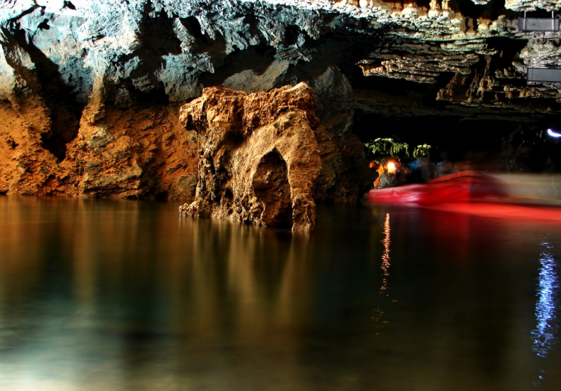 Alisadr Cave