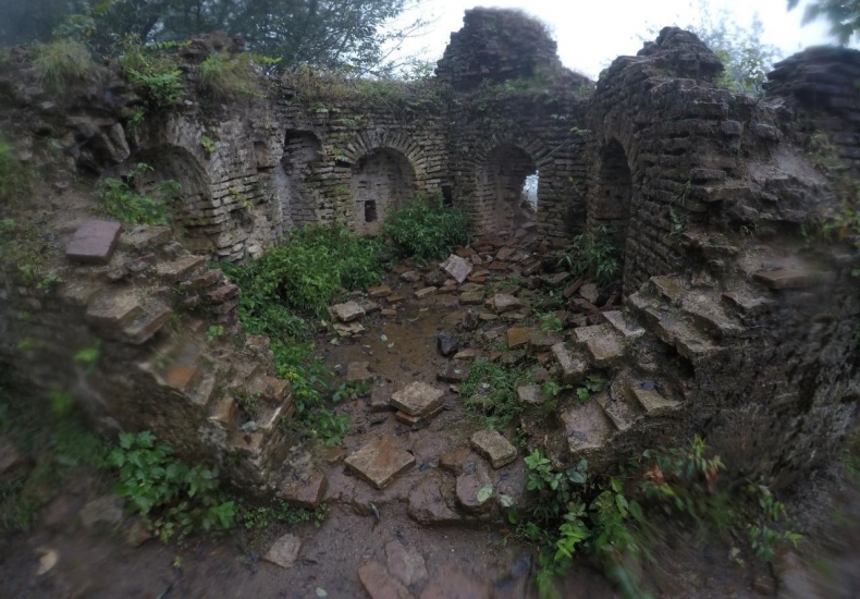 Rudkhan Castle