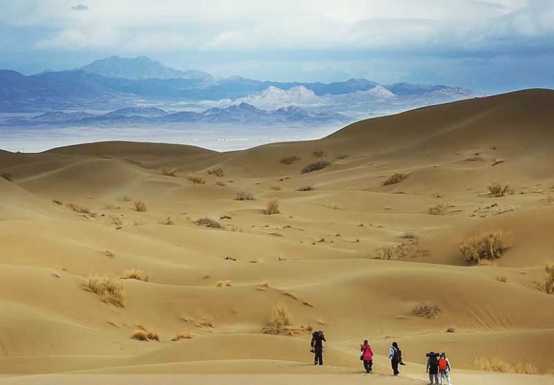 Varzaneh Desert