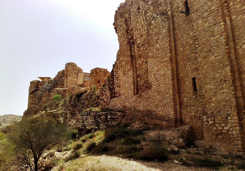 castillo dokhtar